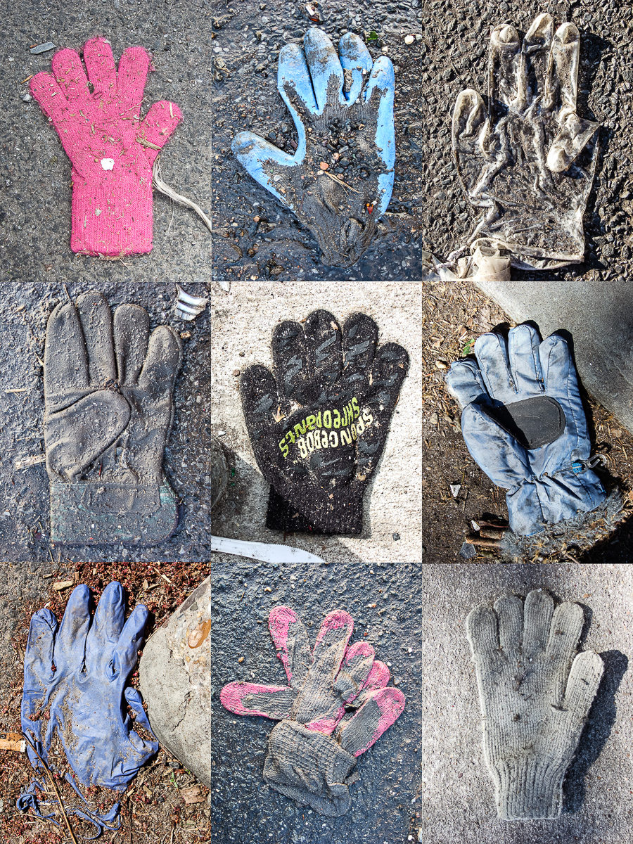  NYC Lost Gloves (Typologies series), 2007.  