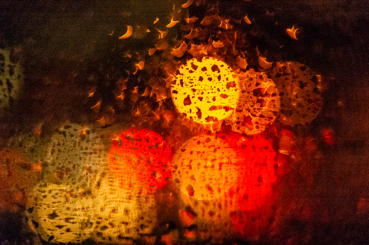  Raindrops + Bokeh, 2004. 