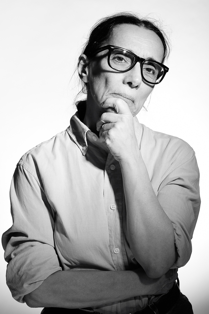  38 Witnessed Her Death, 2009. 